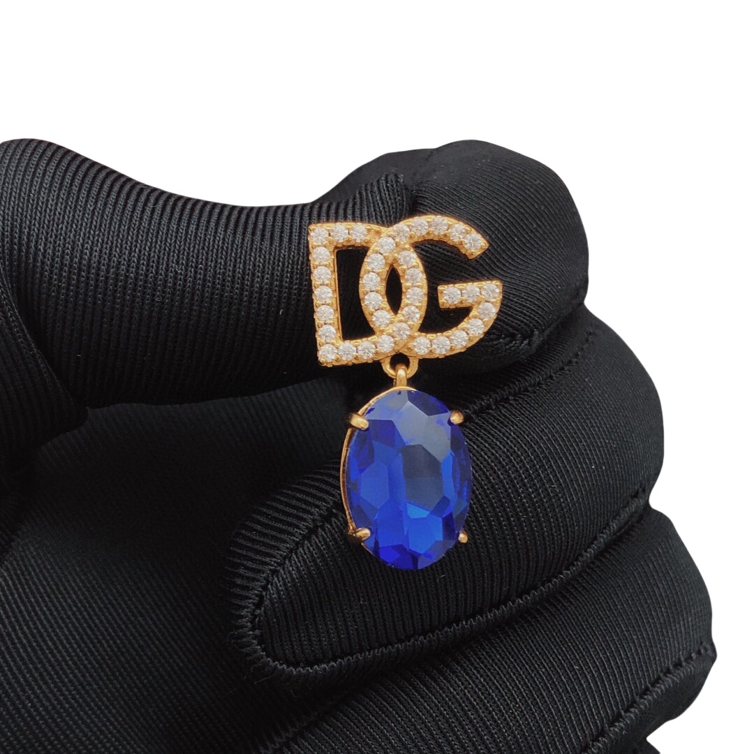 DGE041 Metal DG logo and Blue stone drop earring - ccjewelryacc