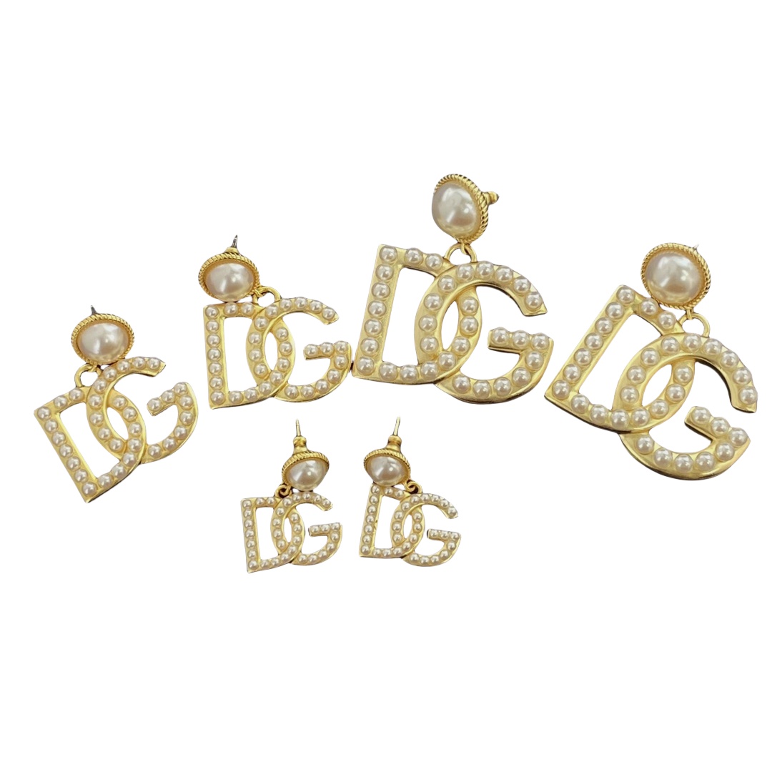 DGE028 Dolce and gabbana logo earrings - ccjewelryacc