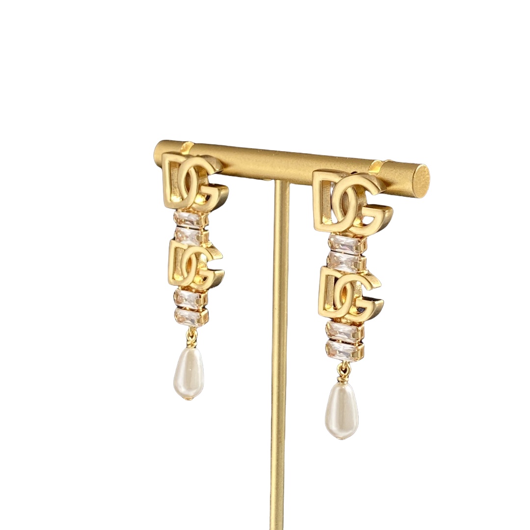 DGE027 Dolce and gabbana drop earrings - ccjewelryacc
