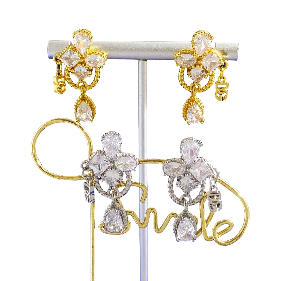 DGE030 Dolce and gabbana Crystal flower earrings - ccjewelryacc