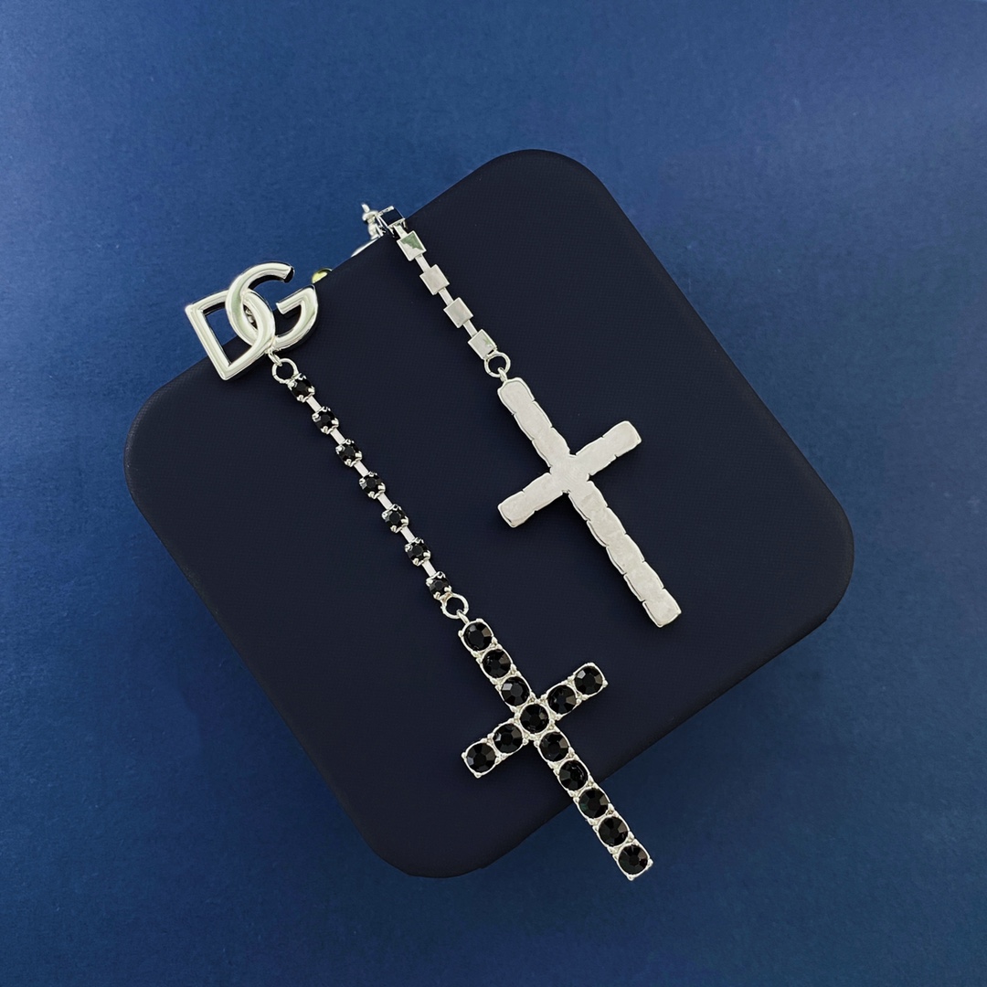 DGE043 Dolce gabbana cross earrings - ccjewelryacc