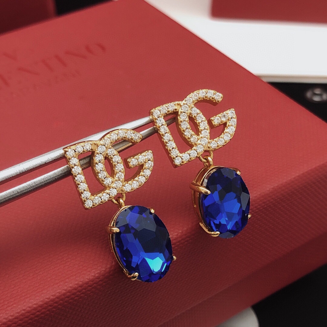DGE041 Metal DG logo and Blue stone drop earring - ccjewelryacc