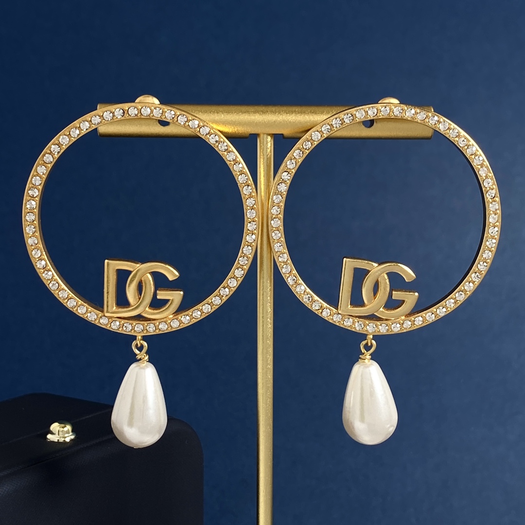 DGE020 Dolce and gabbana pearl Drop earrings - ccjewelryacc
