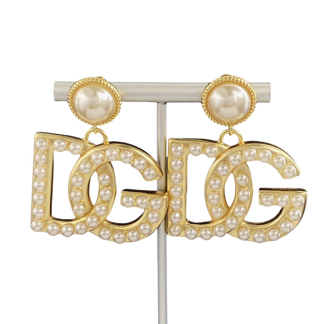 DGE028 Dolce and gabbana logo earrings - ccjewelryacc