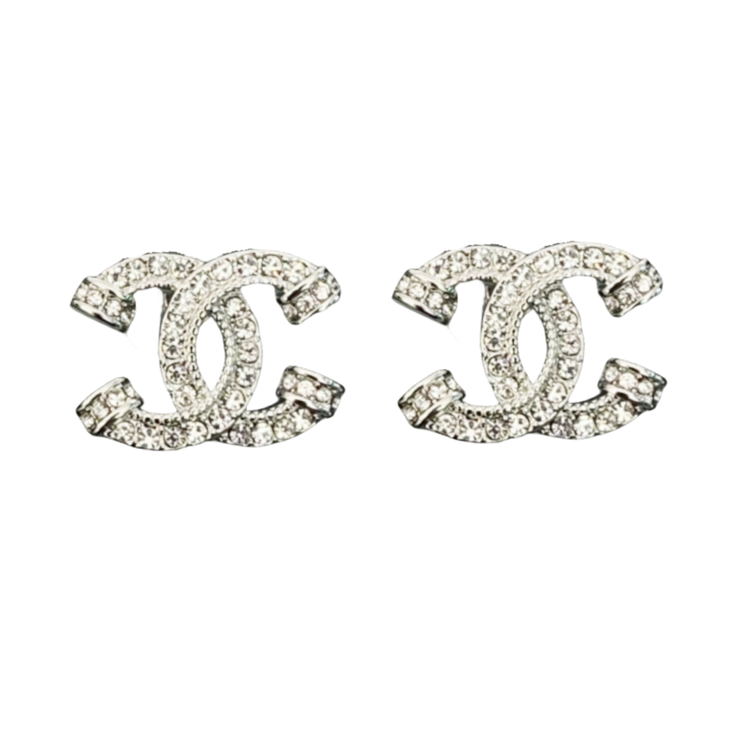 CCE135 CC Logo stud earrings silver in metal and crystal - ccfashionjewelry