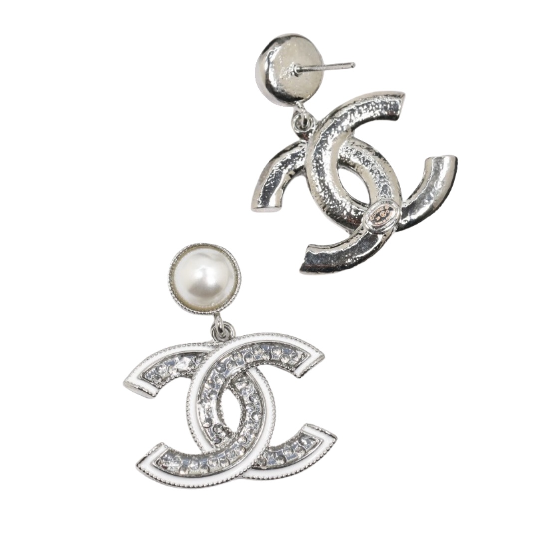 CCE122 White Gold enamel and crystal cc logo stud earrings - ccjewelryacc