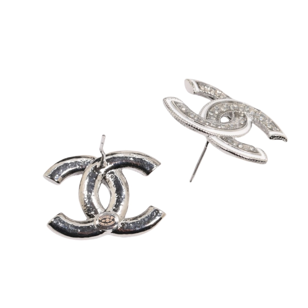 CCE122 White Gold enamel and crystal cc logo stud earrings - ccjewelryacc