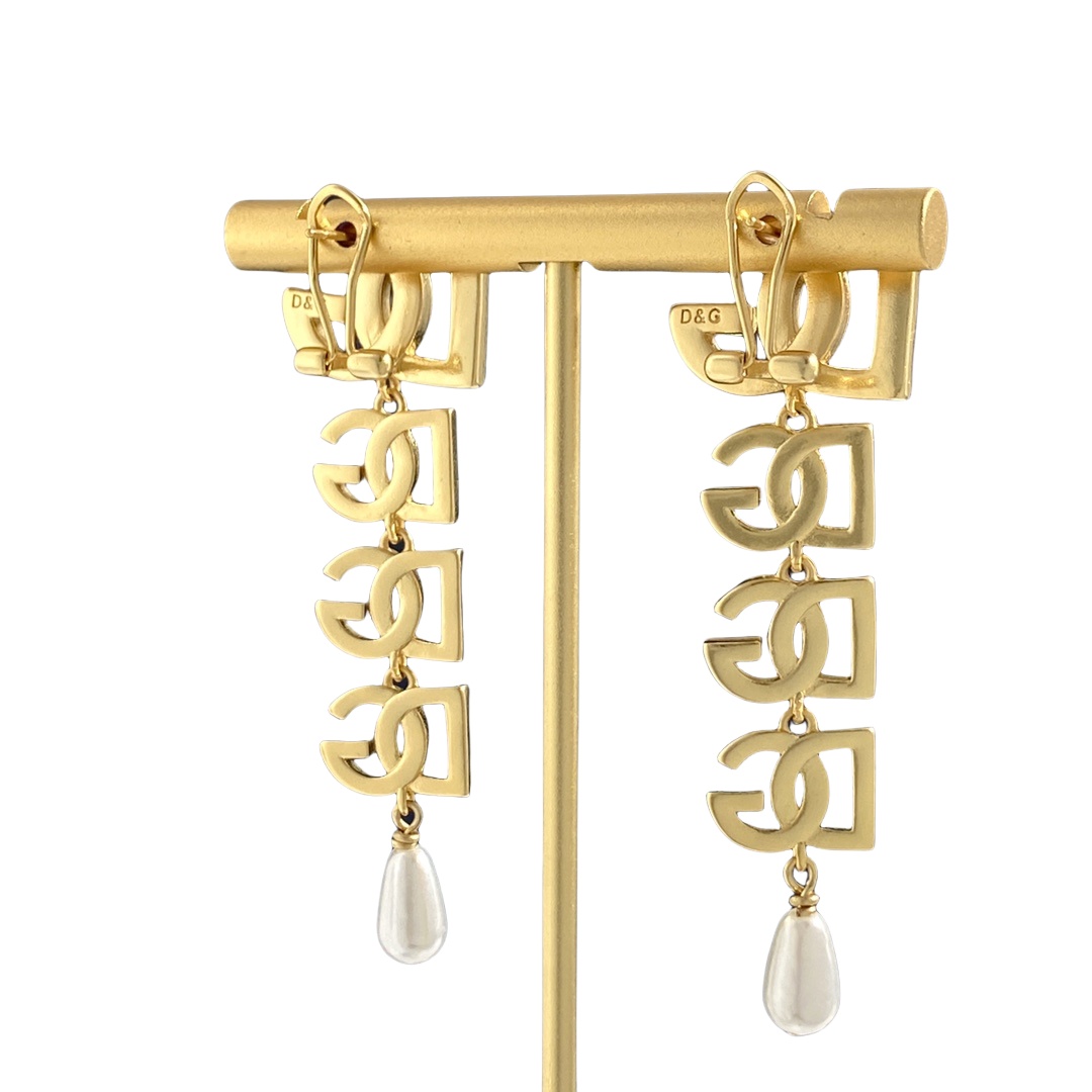 DGE048 Dolce and gabbana clip on earrings - ccjewelryacc