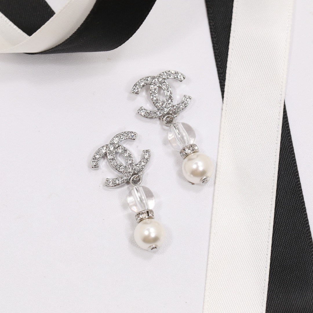 CCE129 Crystal cc logo tassels drop pearl earrings - ccjewelryacc