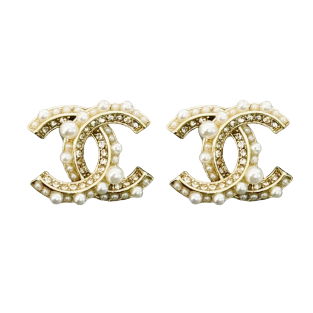 CCE126 CC Logo stud earring in metal pearl crystal - ccjewelryacc
