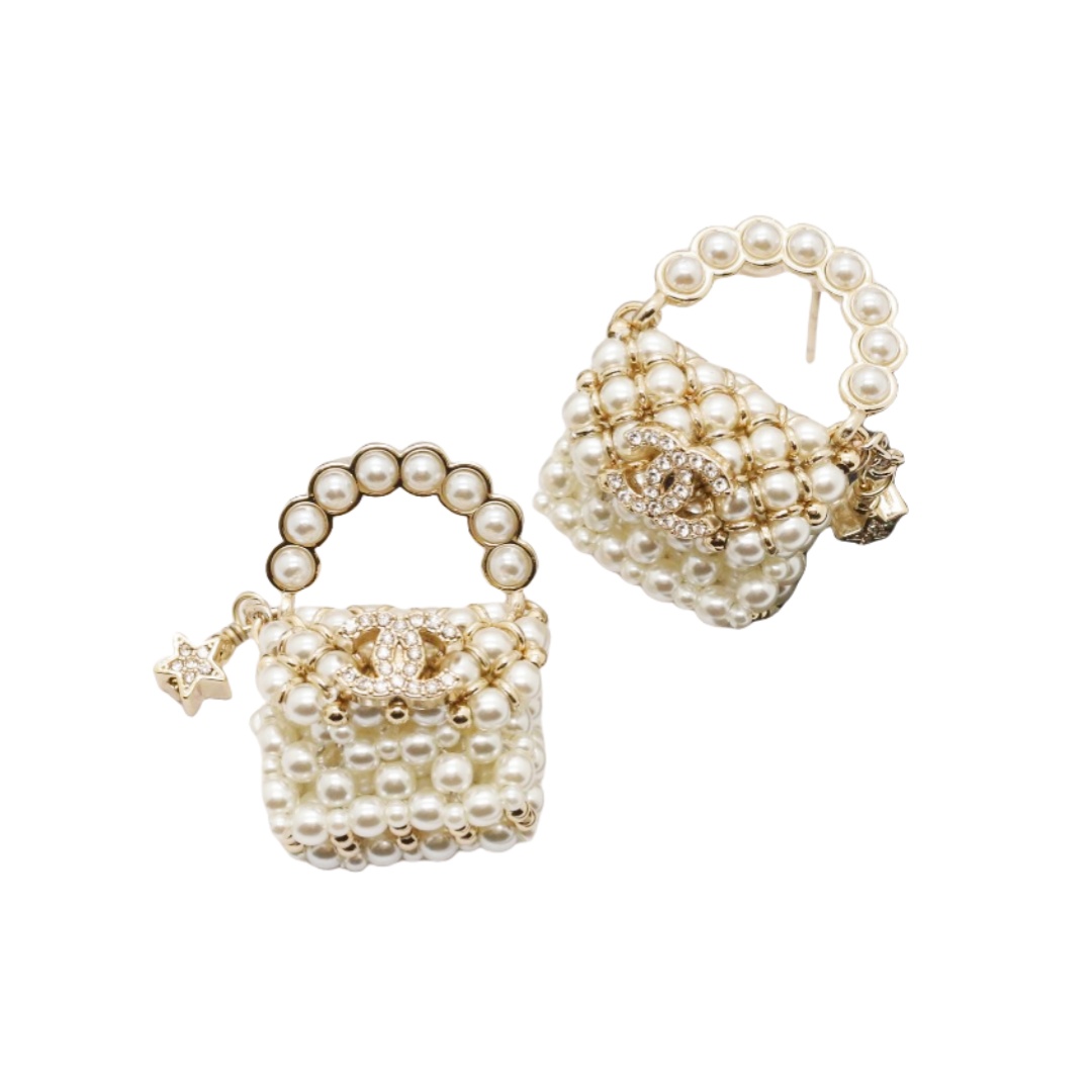 CCE393 Pearl crystal bag stud earrings - ccjewelryacc