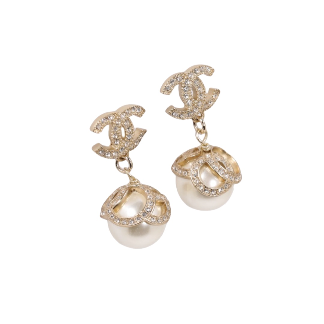 CCE166 Metal beige gold crystal pearl cc camellia drop earrings - ccfashionjewelry
