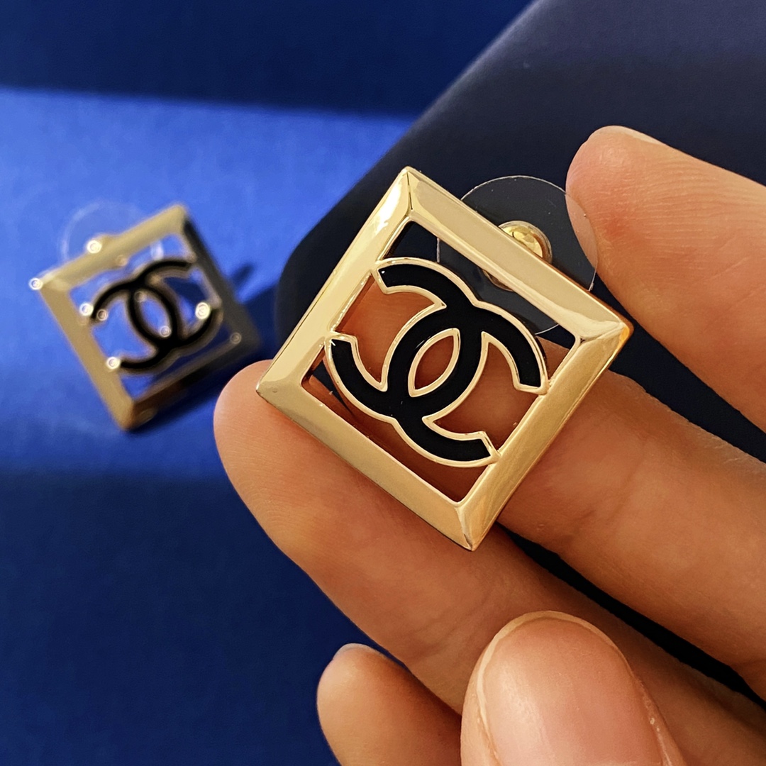 CCE751 24A enamel Square CC earrings - ccjewelryacc