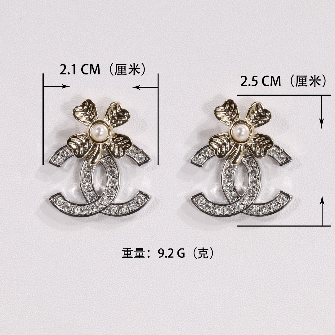 CCE885 24K Champagne gold bow with cc logo stud earring - ccjewelryacc