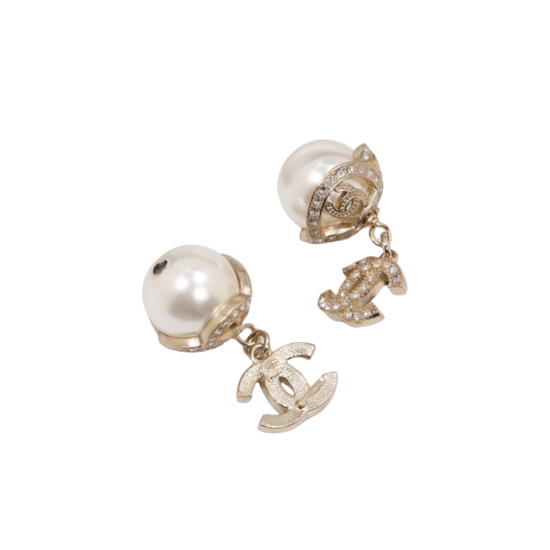 CCE166 Metal beige gold crystal pearl cc camellia drop earrings - ccjewelryacc