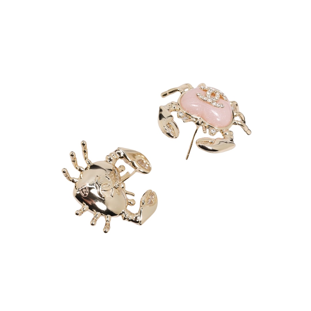 CCE102 24P crab CC stud earring - ccjewelryacc