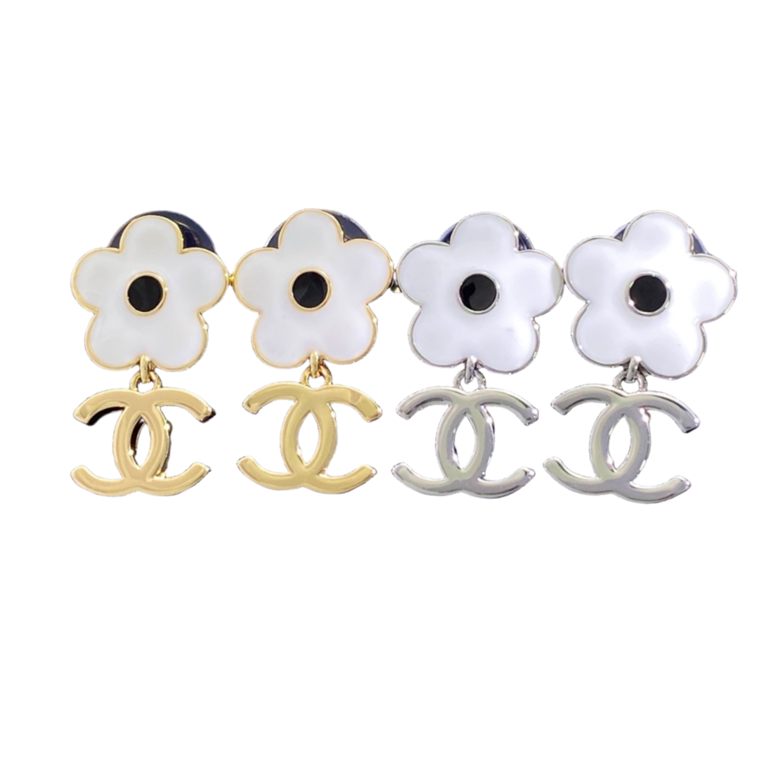 CCE711 Metal Flower and cc drop earrings - ccjewelryacc