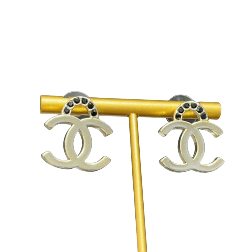 CCE176 Metal crystal CC logo earrings - ccjewelryacc