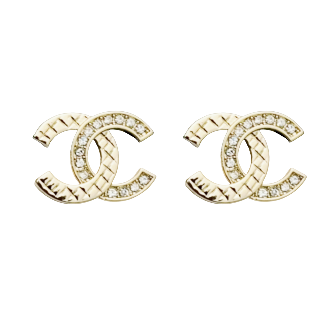 CCE118 Quilted and crystal CC logo drop pearl earring - ccjewelryacc