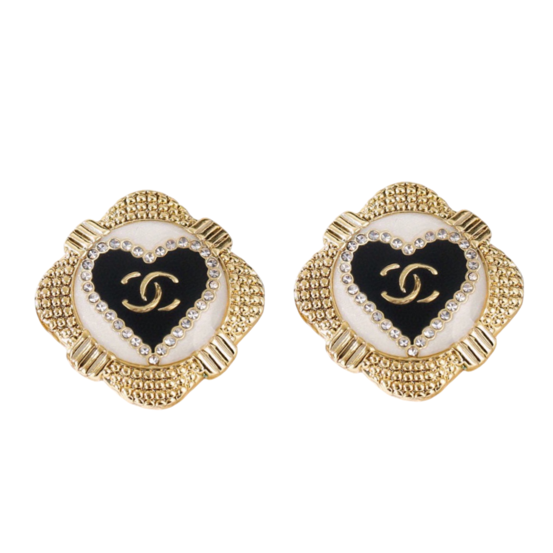 CCE565 Metal crystal heart with cc logo stud earrings - ccjewelryacc