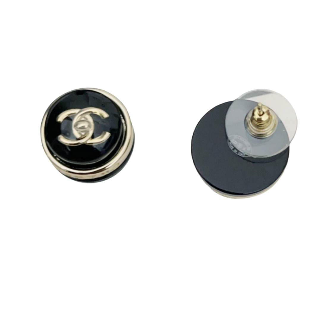 CCE185 Metal acrylic with CC stud earrings - ccjewelryacc