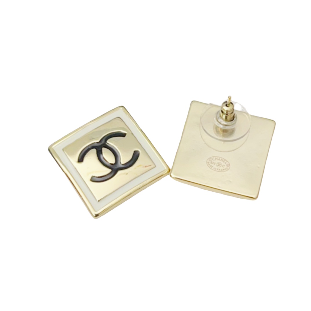 CCE192 Metal square with cc logo stud earring - ccjewelryacc