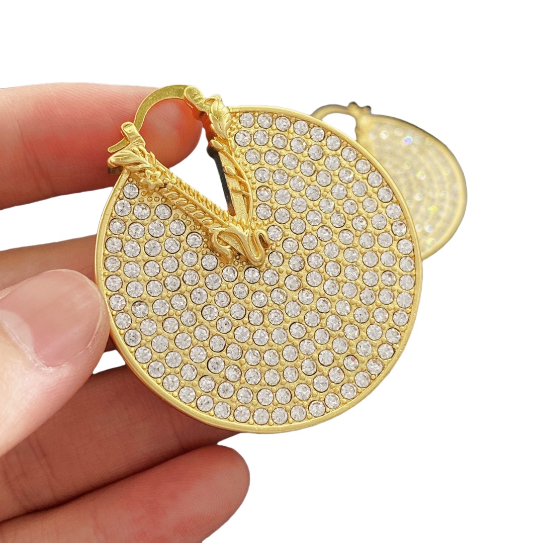 VSE013 Full crystal diamond Medusa Large hoop earrings - ccjewelryacc