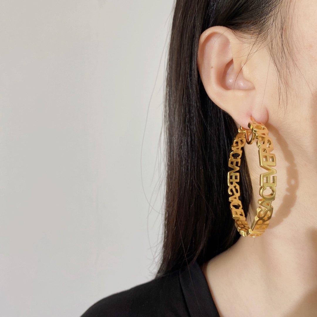 VSE062 Versace hoop earrings - ccjewelryacc