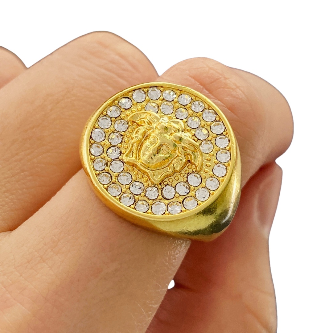 VSR013 Versace medusa ring in metal and crystal for men - ccjewelryacc