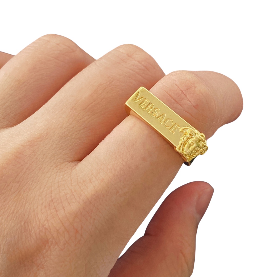 VSR011 Vintage Medusa signet ring opening adjustable - ccjewelryacc