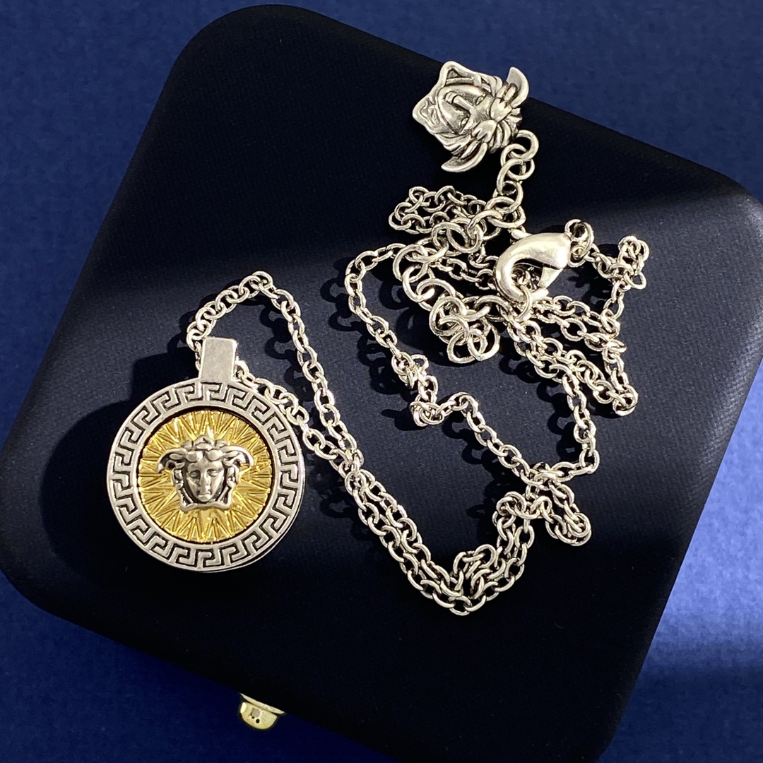 VSN002 Versace logo necklace - ccjewelryacc