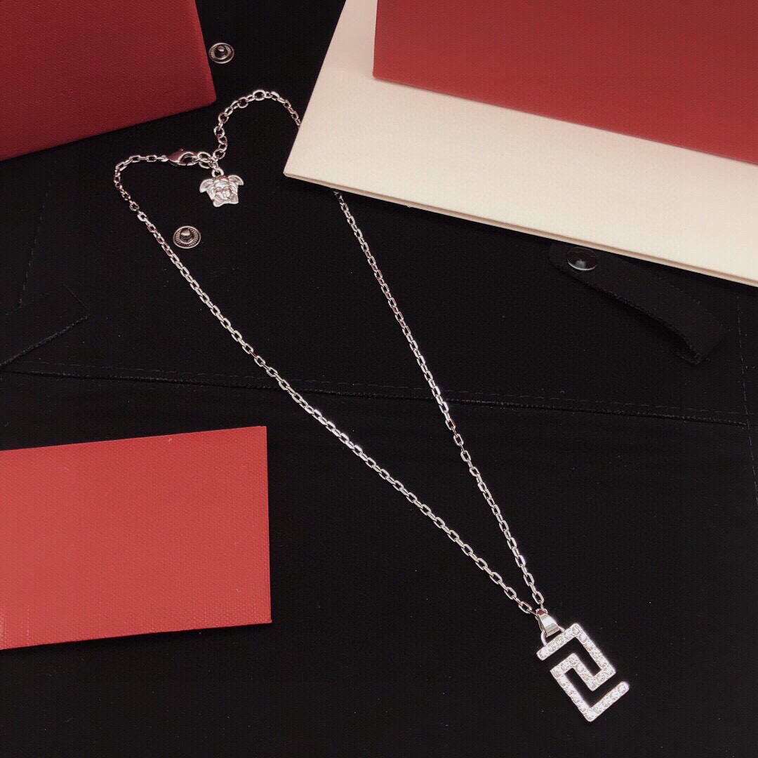 VSN004 Versace Grecaman pendant necklace - ccjewelryacc