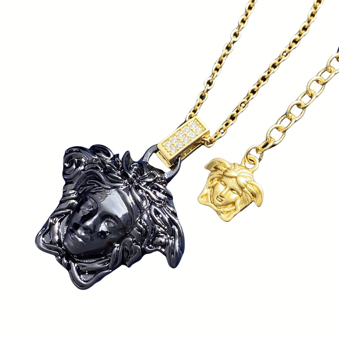 VSN042 Versace Black medusa pendant necklace - ccjewelryacc