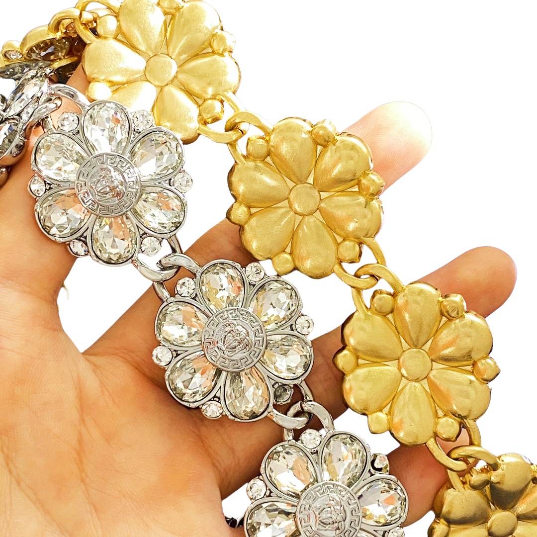 VSN052 Flower crystal diamond versace choker necklace and stud earring - ccjewelryacc