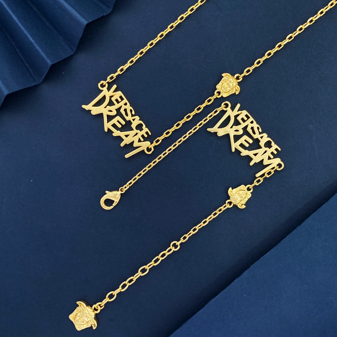 VSN008 Versace chain necklace and bracelet - ccjewelryacc