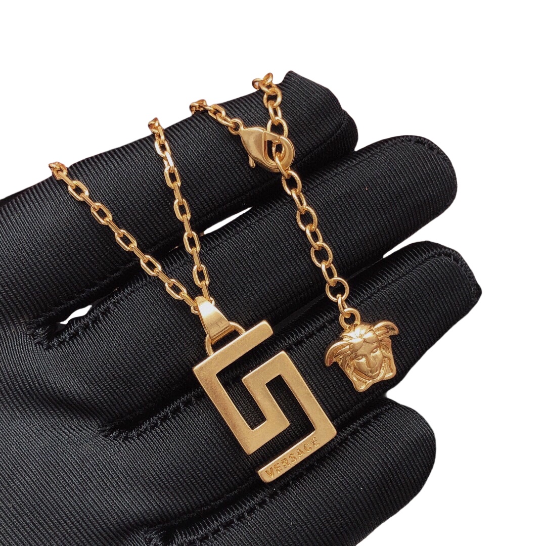 VSN004 Versace Grecaman pendant necklace - ccjewelryacc