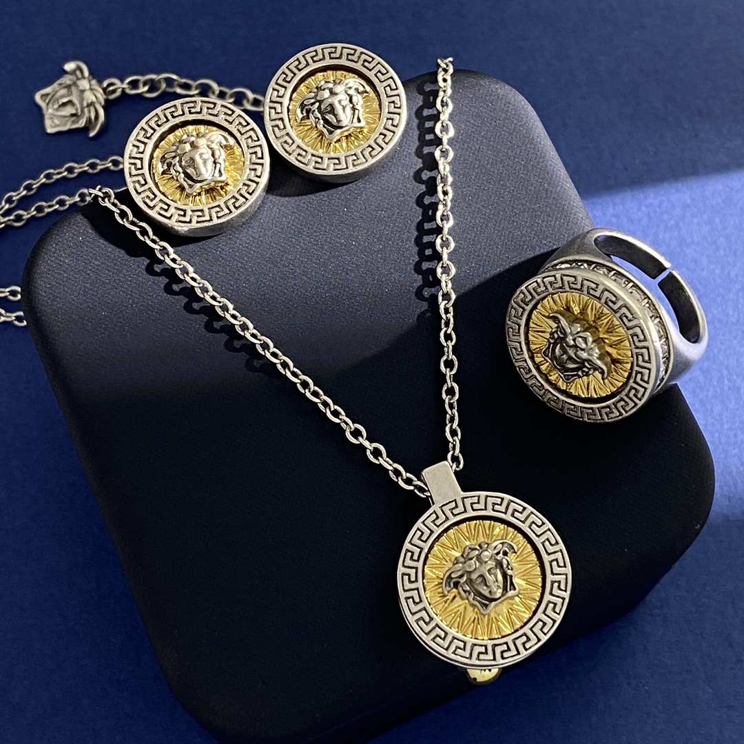 VSN002 Versace logo necklace - ccjewelryacc