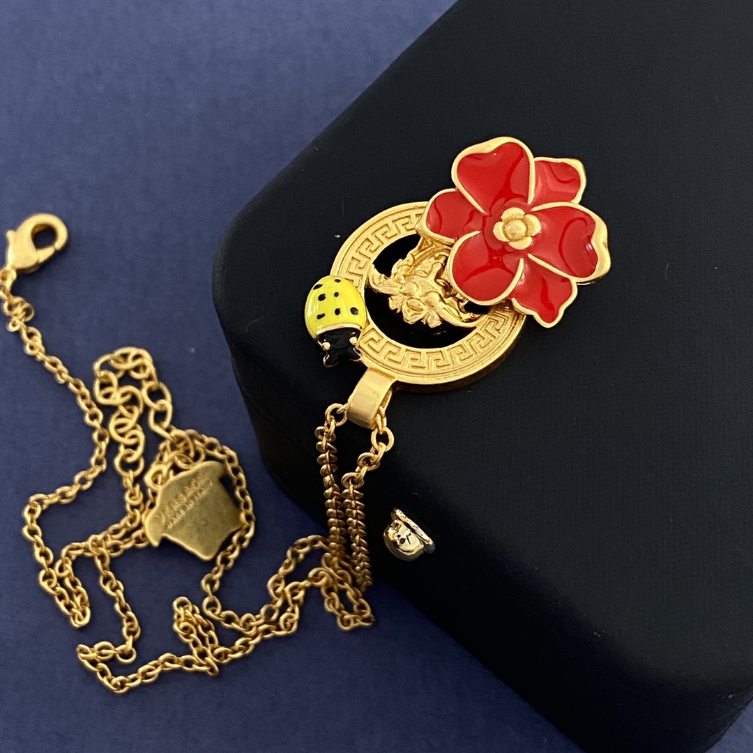 VSN078 Versace flower ladybird pendant necklace - ccjewelryacc