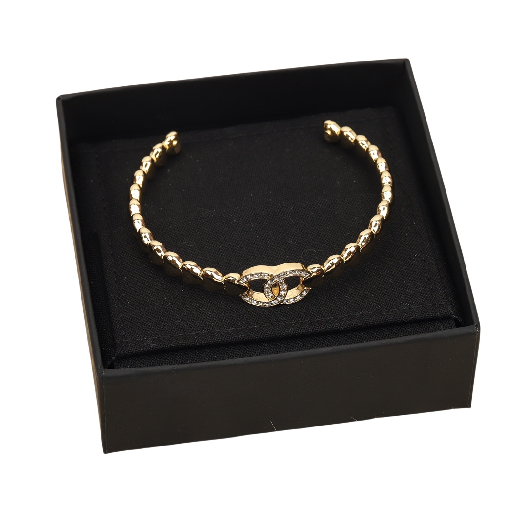 CCS022 Heart CC Bracelet - ccjewelryacc