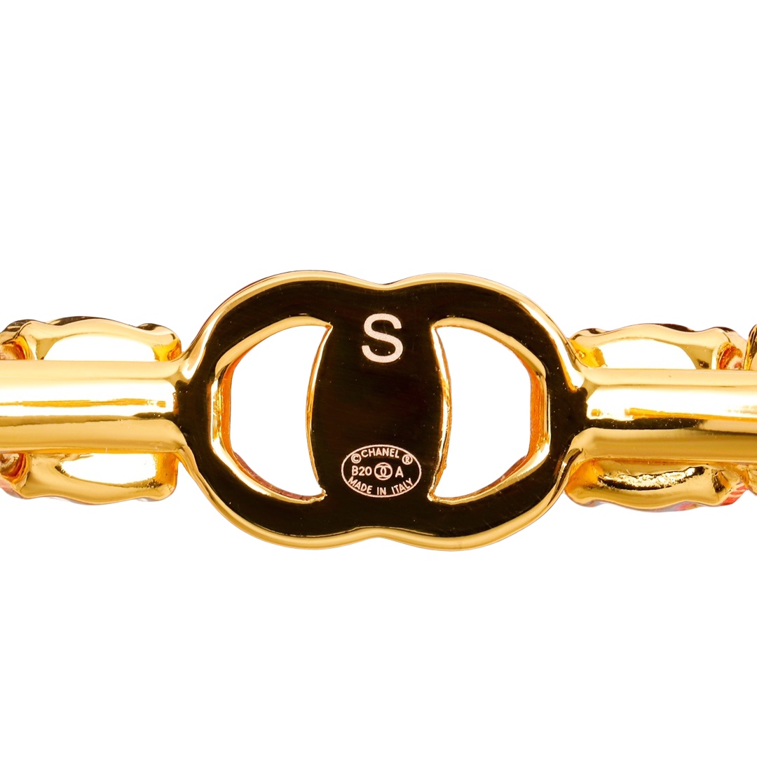 CCS049 CC logo bangle Bracelet with diamond - ccjewelryacc