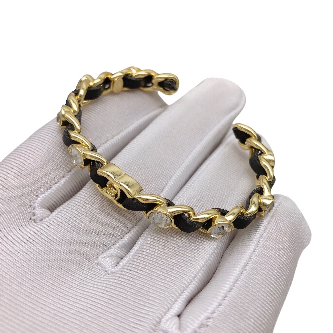 CCS045 Metal leather diamond CC logo Bangle Bracelet - ccfashionjewelry
