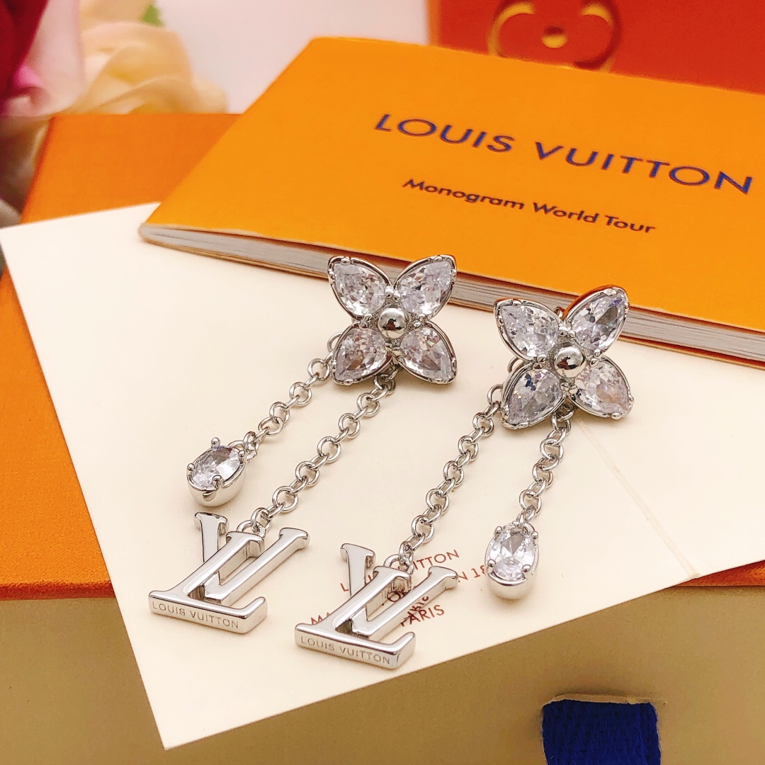 LVE132 LV IConic flower Tassel earrings - ccjewelryacc