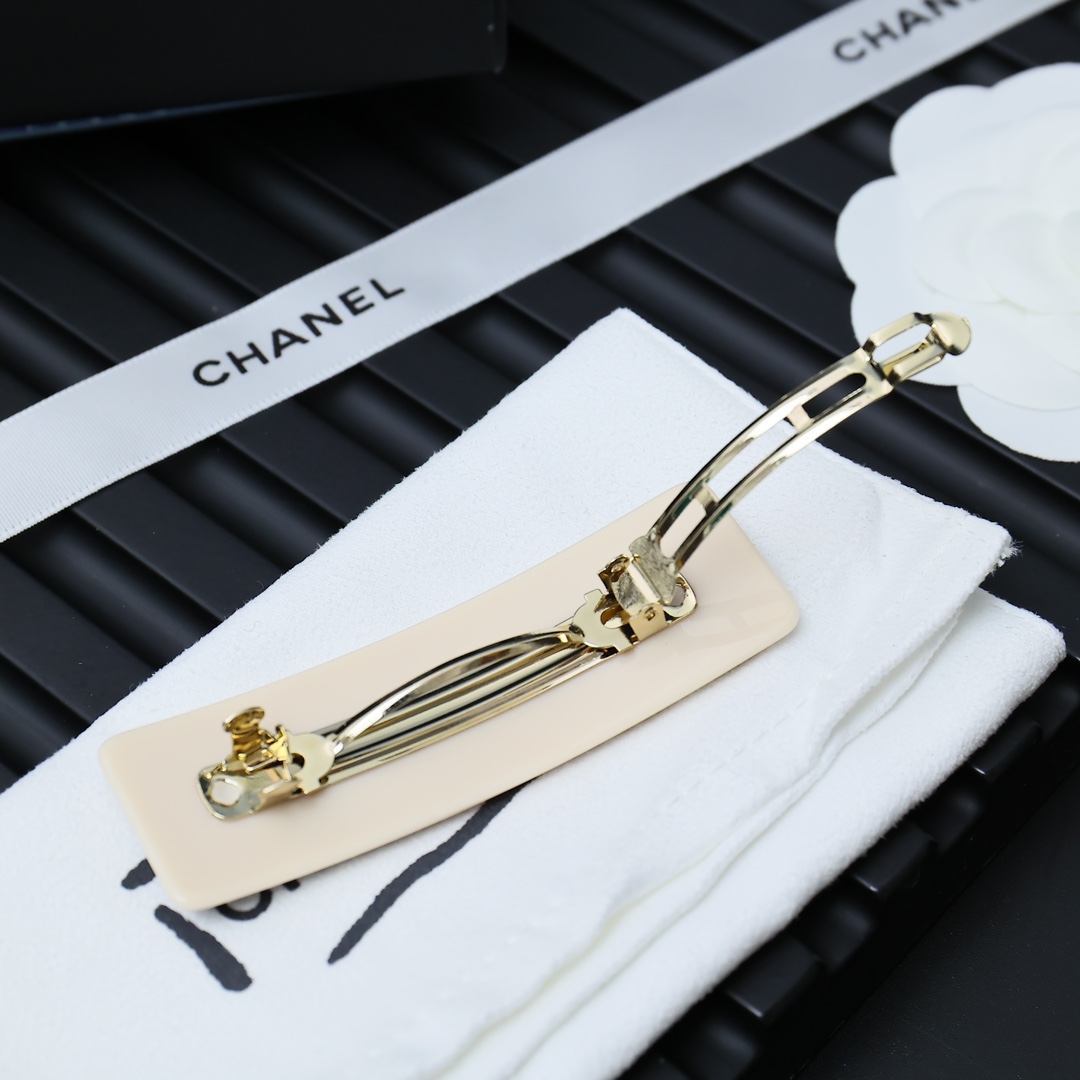 CCH050 Black Acrylic with letters Hair clip Hair Jewelry hair accessories - ccjewelryacc