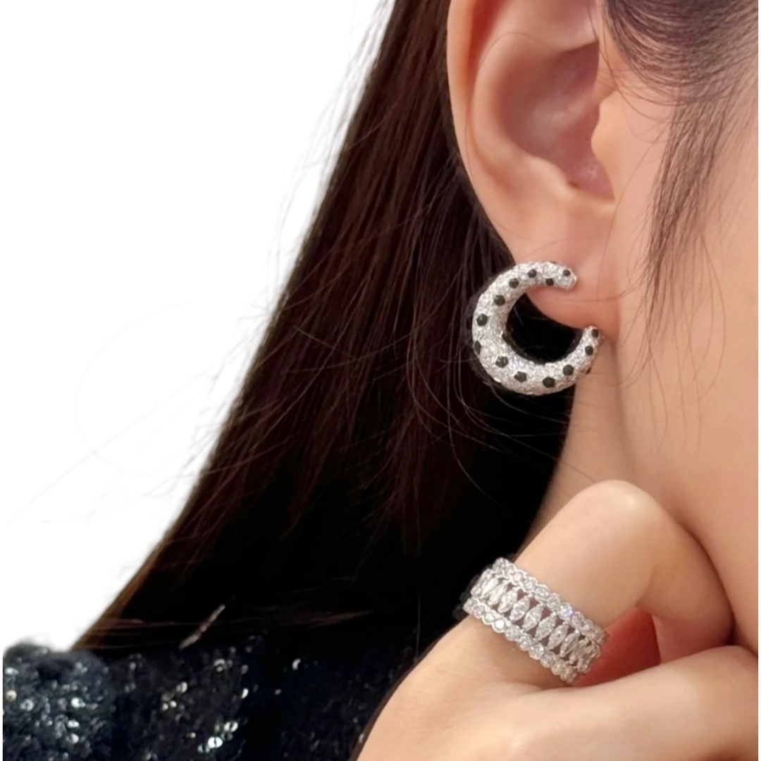 CTEV022 18k Cartier Panthere Onyx Diamond Platinum Hoop Earrings - ccjewelryacc