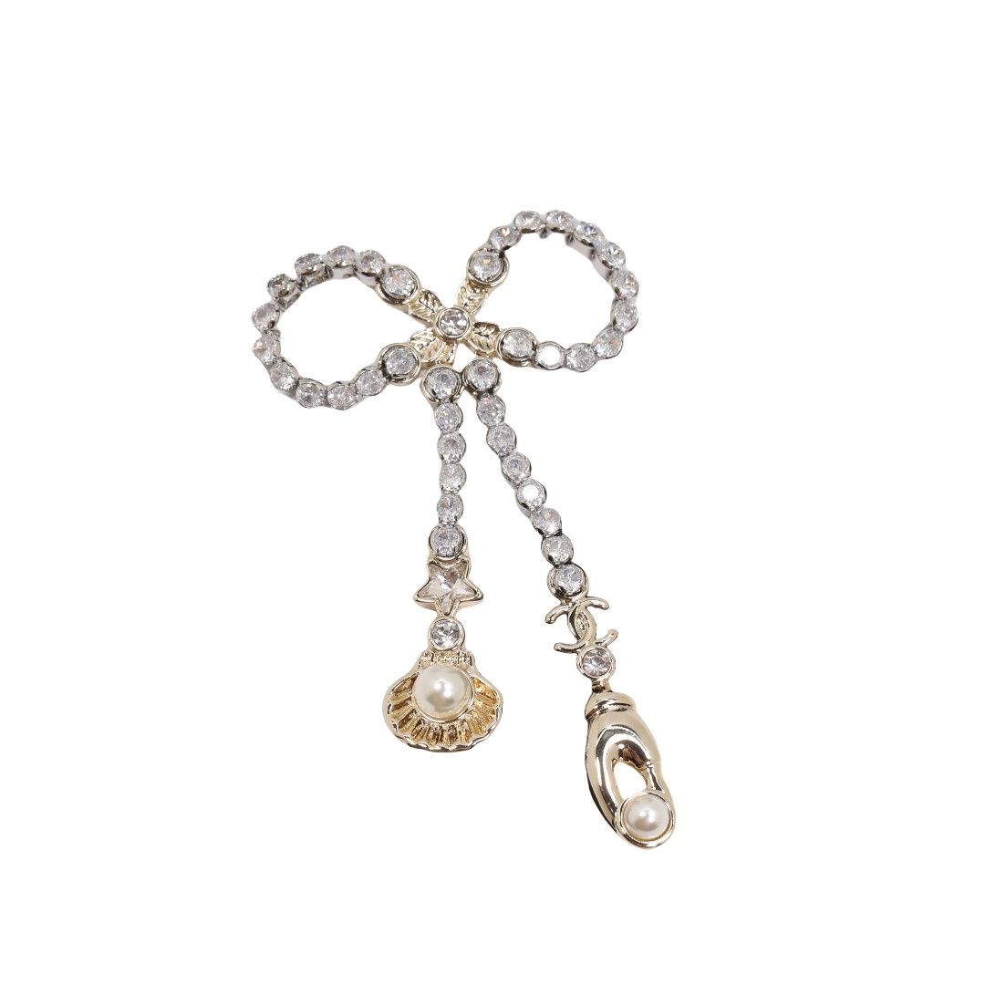 BCB553 Chanel White Gold rhinestone bow + Gold pearl shell lobster claw tassel brooch pin - ccjewelryacc