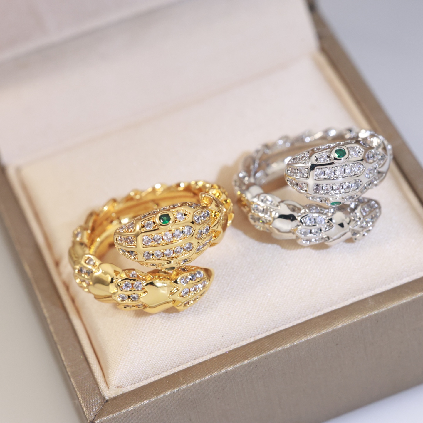 BGR001 Serpenti ring - ccjewelryacc