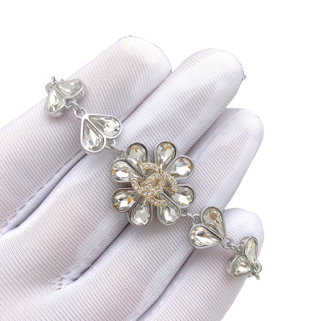 CCS005 Crystal flower cc chain bracelet - ccjewelryacc