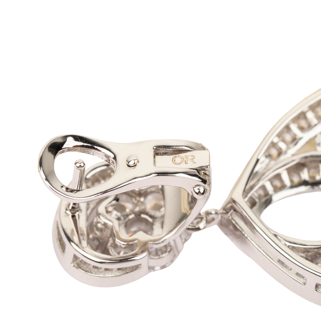 VCES008 18k white gold VCA Snowflake earring clip and snowflake pendant necklace - ccjewelryacc