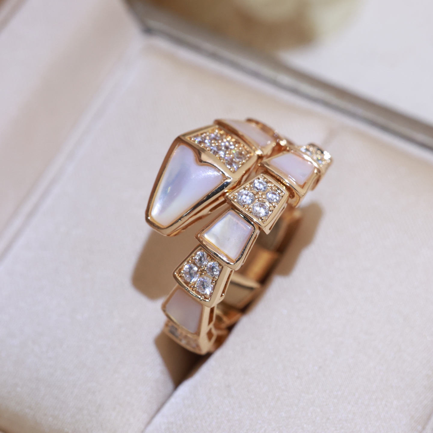 BGRV007 18k Bulgari serpenti ring diamond - ccjewelryacc