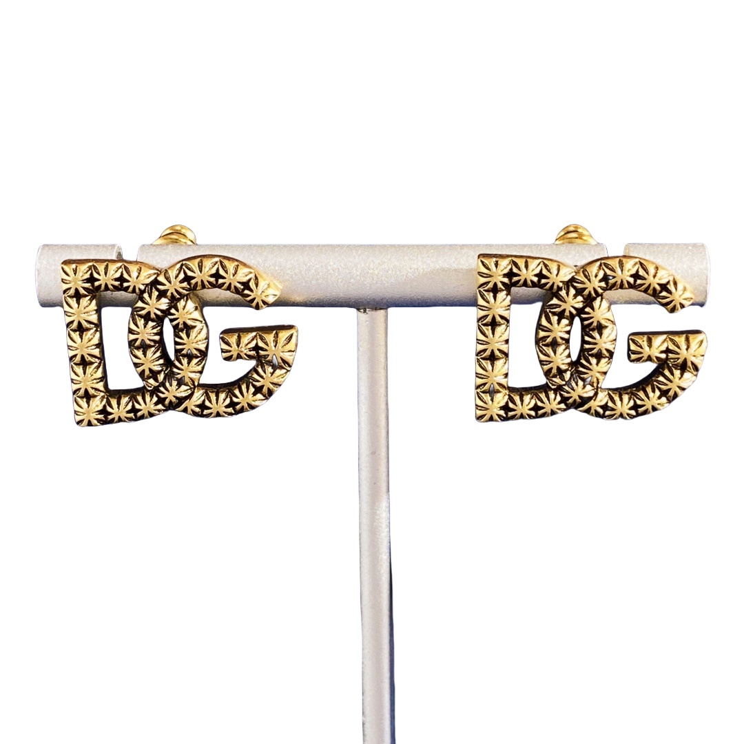 DGE049 Vintage Metal DG logo earrings - ccjewelryacc